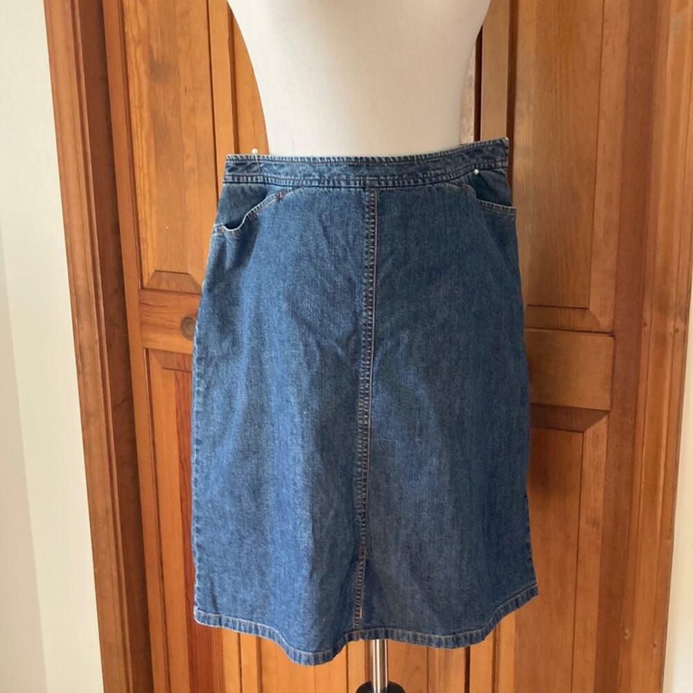 Ann Taylor Denim Skirt, Size 6